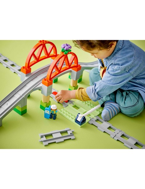 LEGO DUPLO - Train Bridge and Tracks Expansion Set