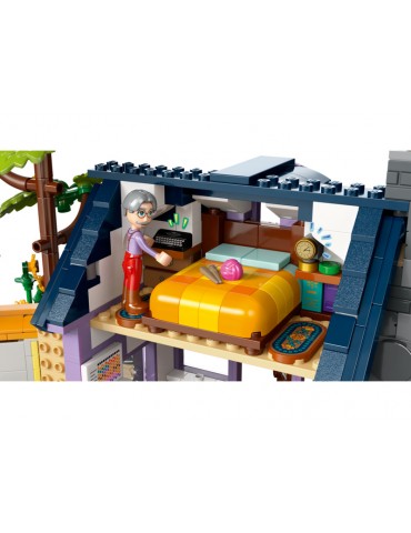 LEGO Friends - Beekeepers' House and Flower Garden