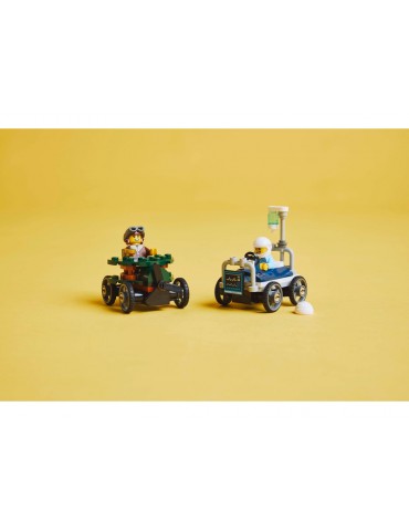 LEGO City - Airplane vs. Hospital Bed Race Car Pack