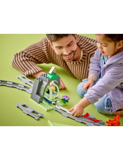 LEGO DUPLO - Train Tunnel and Tracks Expansion Set