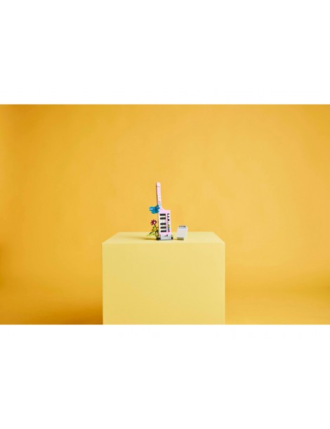 LEGO Creator - Typewriter with Flowers