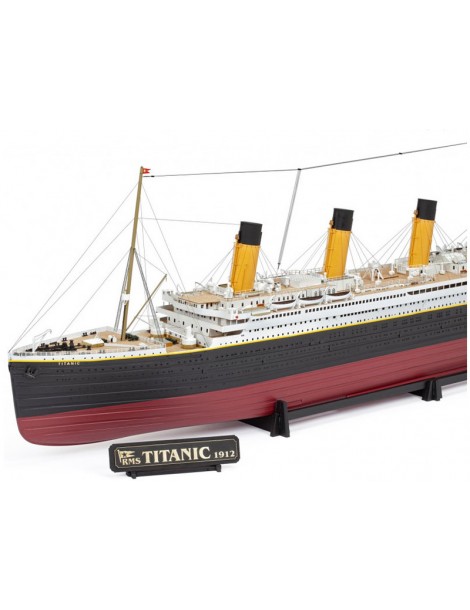 AMATI R.M.S. Titanic 1:250 kit (version 2025)
