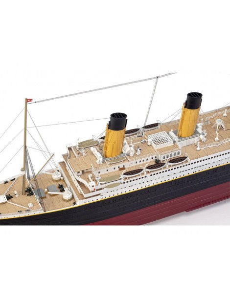 AMATI R.M.S. Titanic 1:250 kit (version 2025)