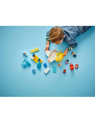 LEGO DUPLO - First Time at the Airport