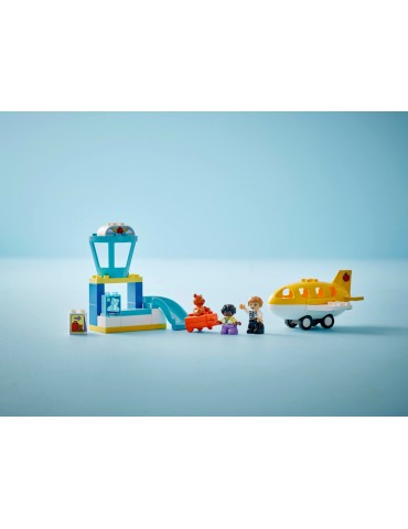LEGO DUPLO - First Time at the Airport