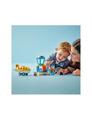 LEGO DUPLO - First Time at the Airport