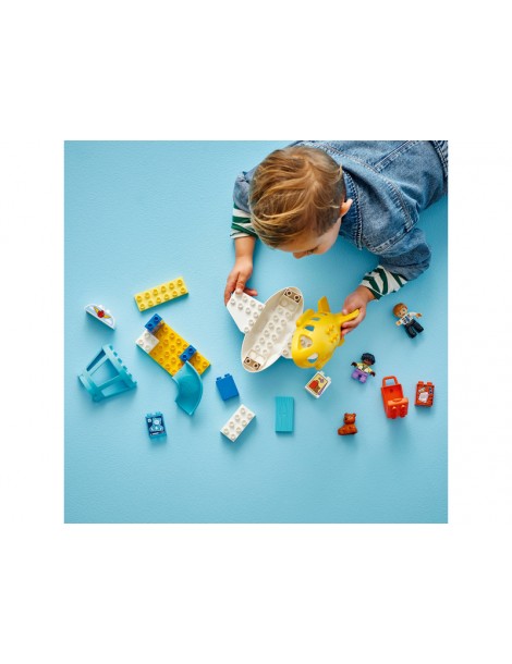 LEGO DUPLO - First Time at the Airport
