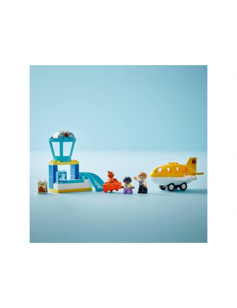 LEGO DUPLO - First Time at the Airport