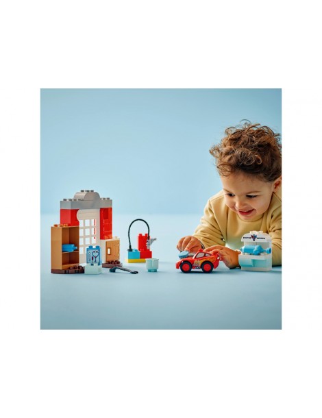 LEGO DUPLO - McQueen's Visit to Doc's Garage
