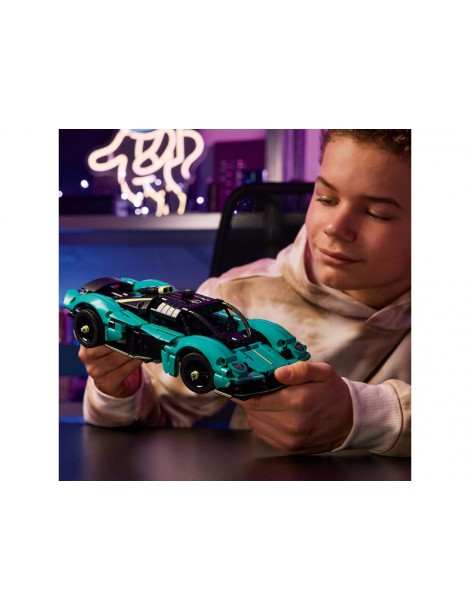 LEGO Technic - Aston Martin Valkyrie