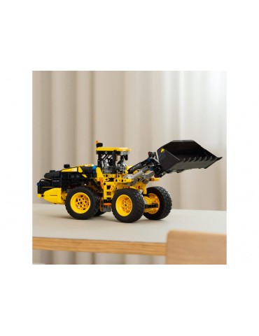 LEGO Technic - Volvo L120 Electric Wheel Loader