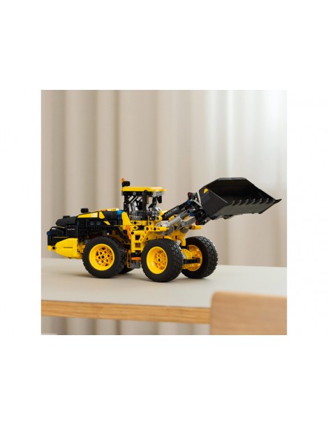 LEGO Technic - Volvo L120 Electric Wheel Loader