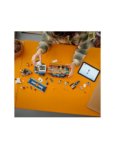 LEGO City - Arctic Explorer Science Lab Truck