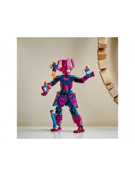 LEGO Marvel - Fantastic Four vs. Galactus Construction Figure
