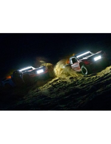 Traxxas Unlimited Desert Racer 1:8 RTR Rigid