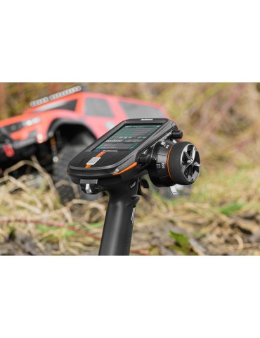 Transmitter RC8X with receiver R8FG
