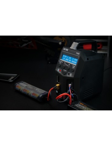 SKY RC T200 RC įkroviklis su 2 kanalais ir 100W galia kiekvienam