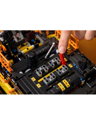 LEGO Technic Volvo EC500 42215 ekskavatorius su motorizuotu mechanizmu