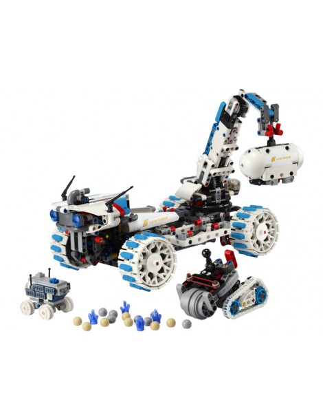 LEGO Technic 42211 Lunar Outpost mėnuleigis su kasybos ir MAPP visureigiais
