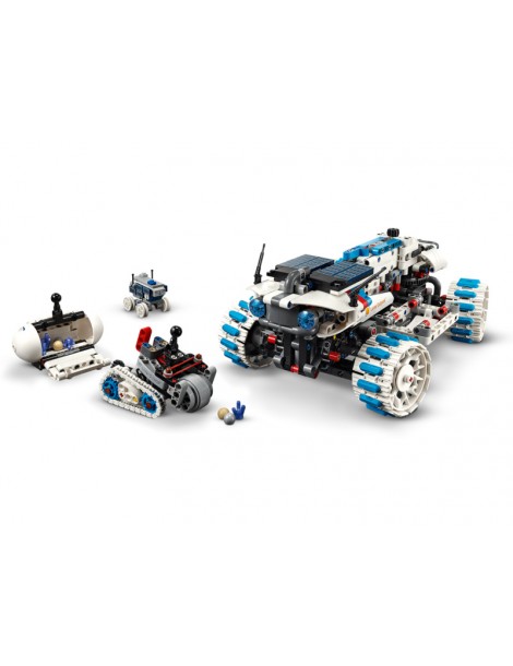 LEGO Technic 42211 Lunar Outpost mėnuleigis su kasybos ir MAPP visureigiais