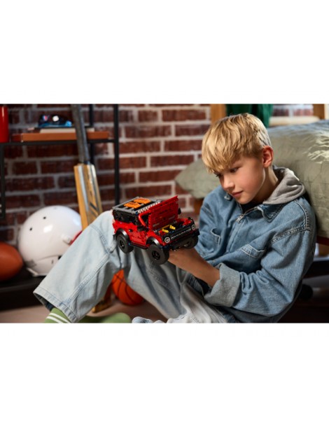 LEGO Technic 42213 Ford Bronco visureigis konstravimo rinkinys