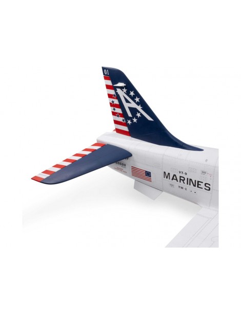 Hangar 9 Hawk/T-45 140-160N ARF with Retract Set