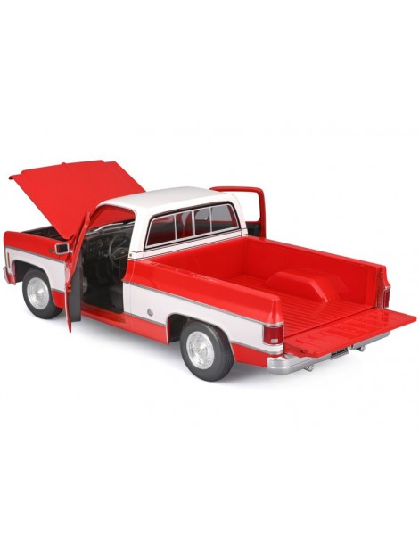 Maisto Chevrolet C10 Cheyenne Super 1:18 1974 red-white