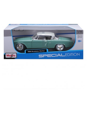 Maisto Studebaker Starliner 1953 1:18 green