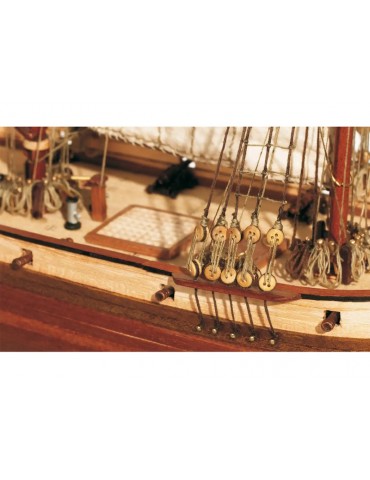 OCCRE Albatros Schoner Standmodellbausatz 1:100
