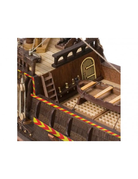 OCCRE HMS Golden Hind Standmodellbausatz 1:85