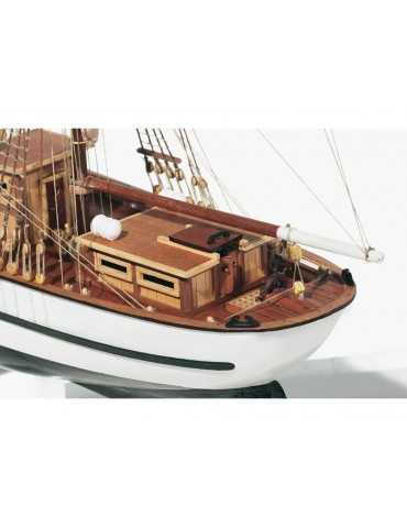 OCCRE Aurora Standmodellbausatz 1:65