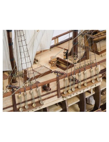 OCCRE HMS Bounty Standmodellbausatz 1:45
