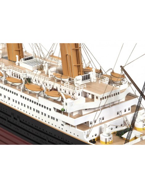 OCCRE Titanic Standmodellbausatz 1:300