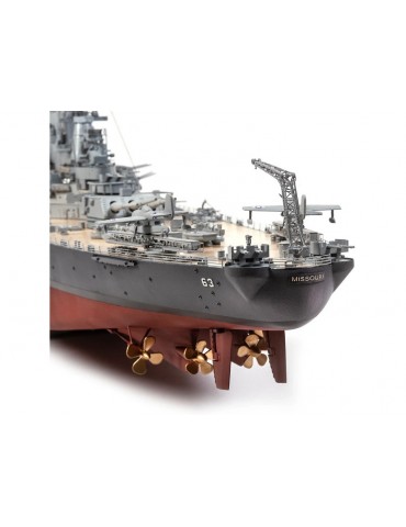 OCCRE USS Missouri Standmodellbausatz 1:200