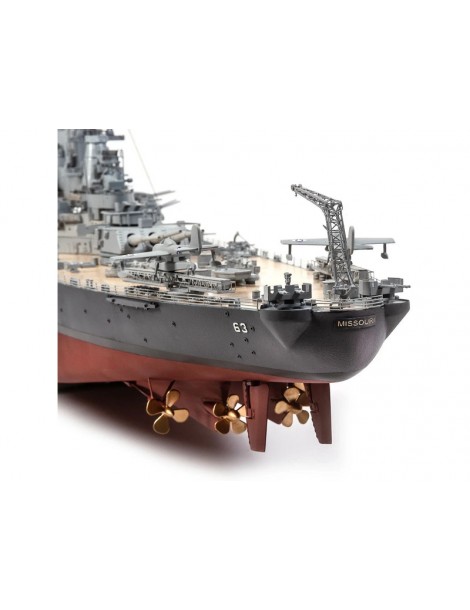 OCCRE USS Missouri Standmodellbausatz 1:200