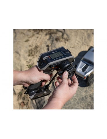 Siųstuvas Spektrum DX Rugged Plus 12CH su SR615 imtuvu – CyborgShop