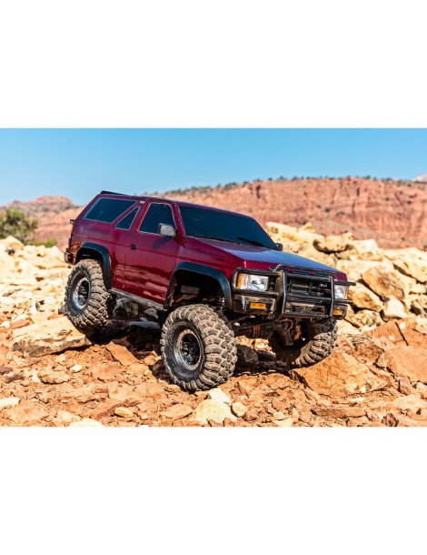Traxxas TRX-4 Nissan Pathfinder 1988 RC kopimo modelis Ready-To-Drive raudonas – CyborgShop