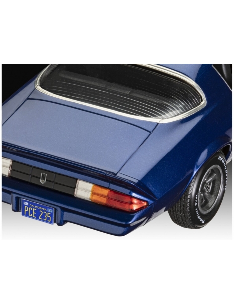 Stranger Things Billy’s 1979 Chevy Camaro Z-28 124 plastikinis modeliukas Revell 67728