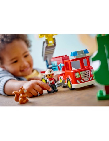 LEGO DUPLO - Fire Truck with Hose and Firefighter