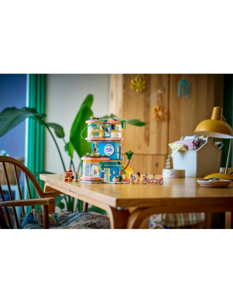 LEGO Friends - Heartlake City Friends Club House