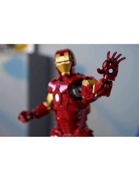 LEGO Marvel - Iron Man Mark 3 Collectors' Edition