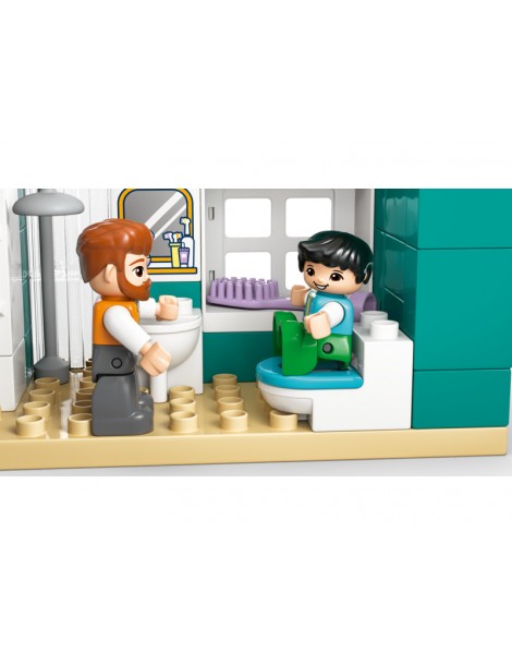 LEGO DUPLO - 3 in 1 Modern Family House with Figures