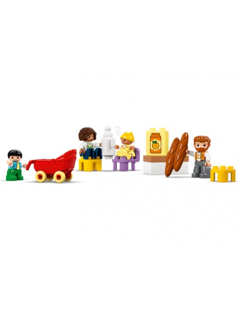 LEGO DUPLO - 3 in 1 Modern Family House with Figures