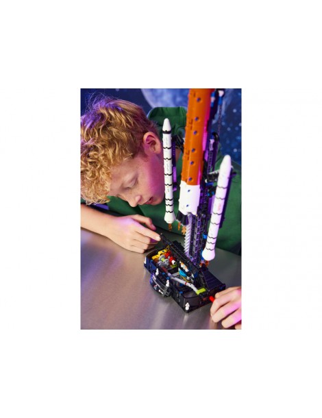 LEGO Technic - NASA Artemis Space Launch System Rocket