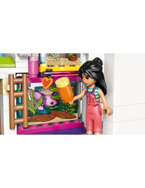 LEGO Friends - Liann's Family House