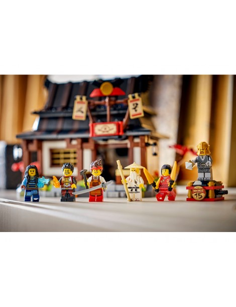 LEGO Ninjago - Four Weapons Blacksmith 15th Anniversary