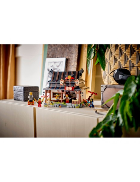 LEGO Ninjago - Four Weapons Blacksmith 15th Anniversary