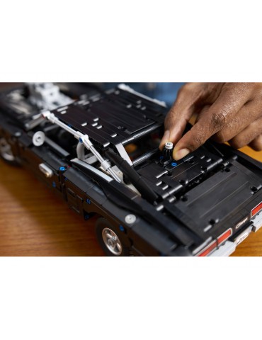 LEGO Technic - Fast and Furious Dodge Charger R/T Car
