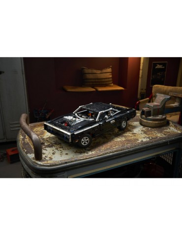 LEGO Technic - Fast and Furious Dodge Charger R/T Car