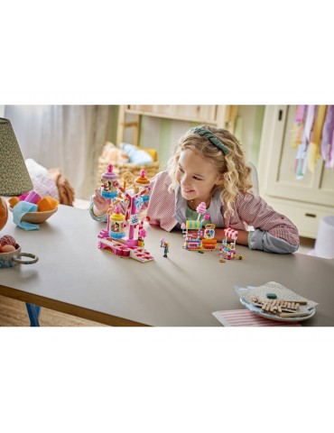 LEGO Friends - Candy & Cupcake Ferris Wheel